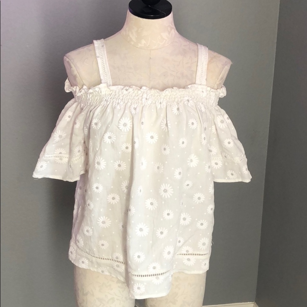 Love Notes Daisy Print Cold Shoulder Top